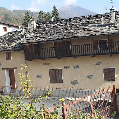Bed and Breakfast Antica Casa Occitana Sampeire Exteriér fotografie